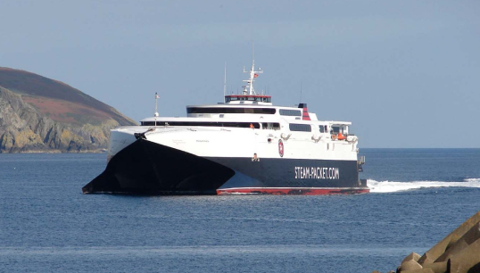 Image:The pay rise is above the Isle of Man fares increase for 2023. Credit: Wikimedia Commons