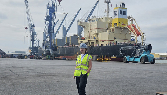 Image:ITF inspector Elinor Cheason is one of three inspectors in the UK who seconded from Nautilus International to the ITF. Image: Nautilus International