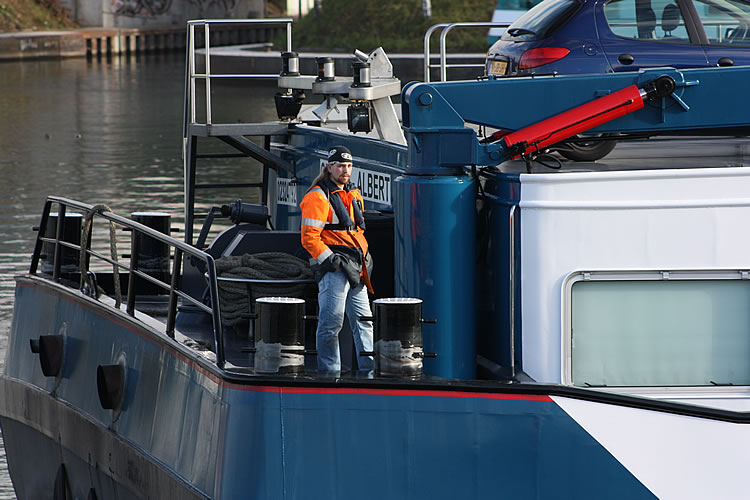 Image: Freight by water