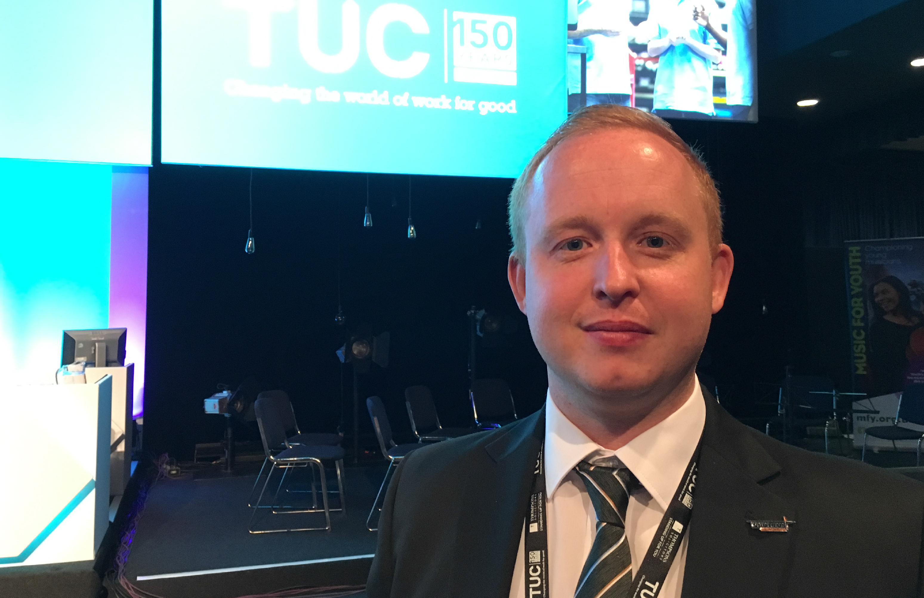 Image:Nautilus strategic organiser Danny McGowan