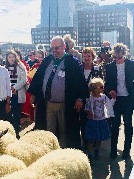capt_jerry_mooney_driving_sheep1_webinsert.jpg