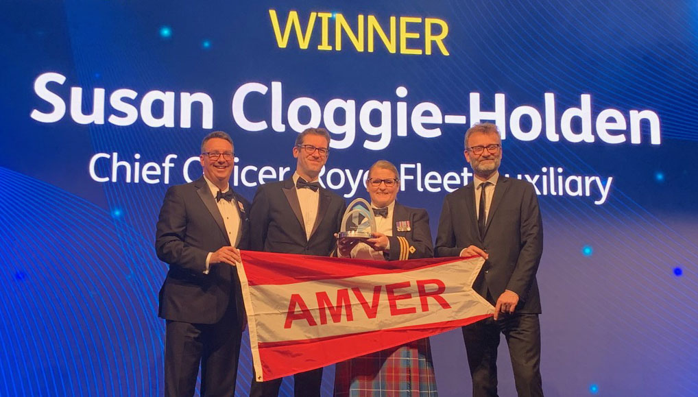 Image:RFA Chief Officer and Nautilus member Susan Cloggie-Holden receives the award