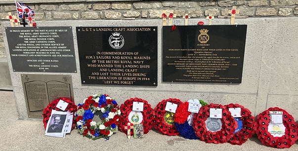 2024_dday_wreathes_mn_arromanches_don_hunter_memorial_webinsert.jpg