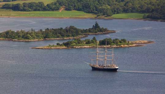 Image:Tallship Tenacious on a previous voyage. Image: JST