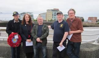 Image:Nautilus casework John Norris (far right), with, from left : Ron Paddison -Hull Fishing Heritage Centre,Sally Taylor - The Fishermens Mission; Davis Smith - Hull Fishing Heritage Centre; Jerry Thompson - Hull Fishing Heritage Centre.