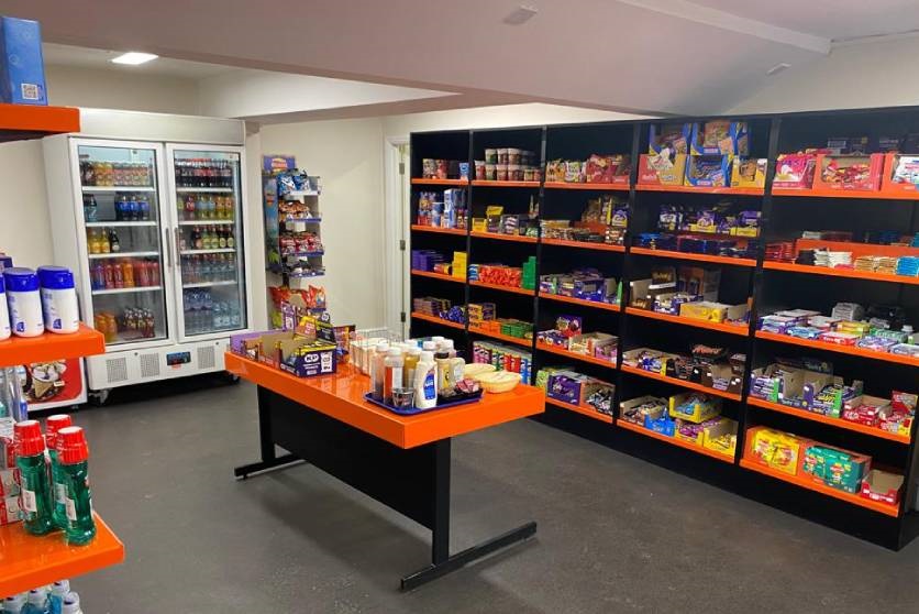 mnwb_qvsr_immingham_seafarers_centre_shop_2024_RQPH7494_webinsert.jpg