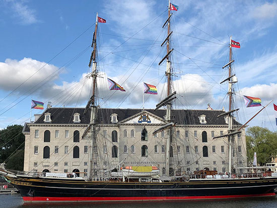nl_maritime_museum_pride_flags_web_insert_550px.jpg
