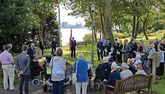 Image:VJ day commemoration service in a previous year.
