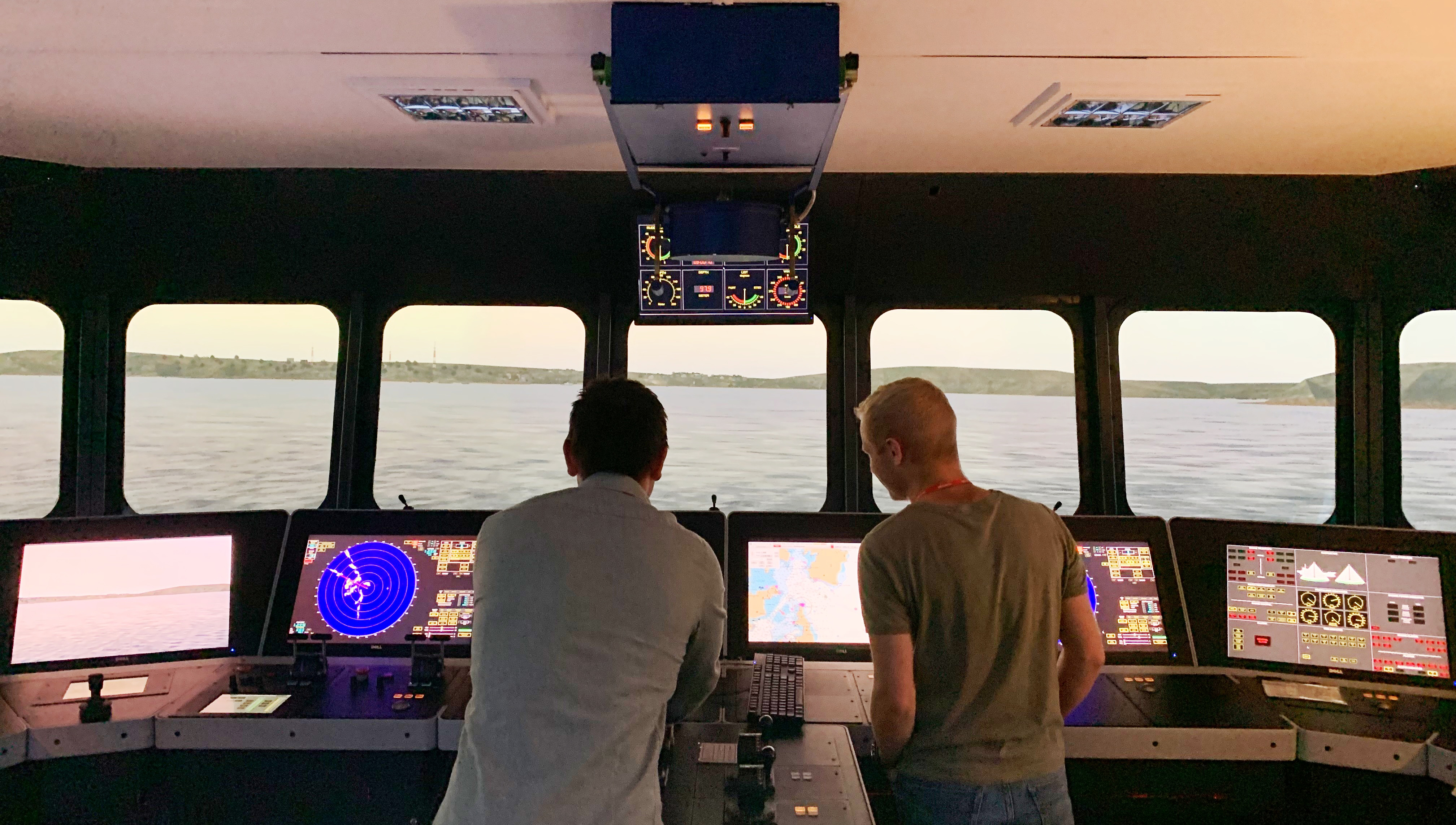 Image:Students using a simulator on a course run by Nautilus strategic yacht sector partner West Nautical with South Shields Marine School.