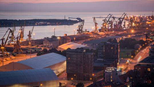 The_port_of_Klaipėda_credit_WikimediaCommons_web.jpg