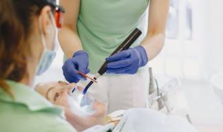 Image:A fitness certificate will not be issued if there is evidence of poor dental health. Image: Pexels/Gustavo Fring
