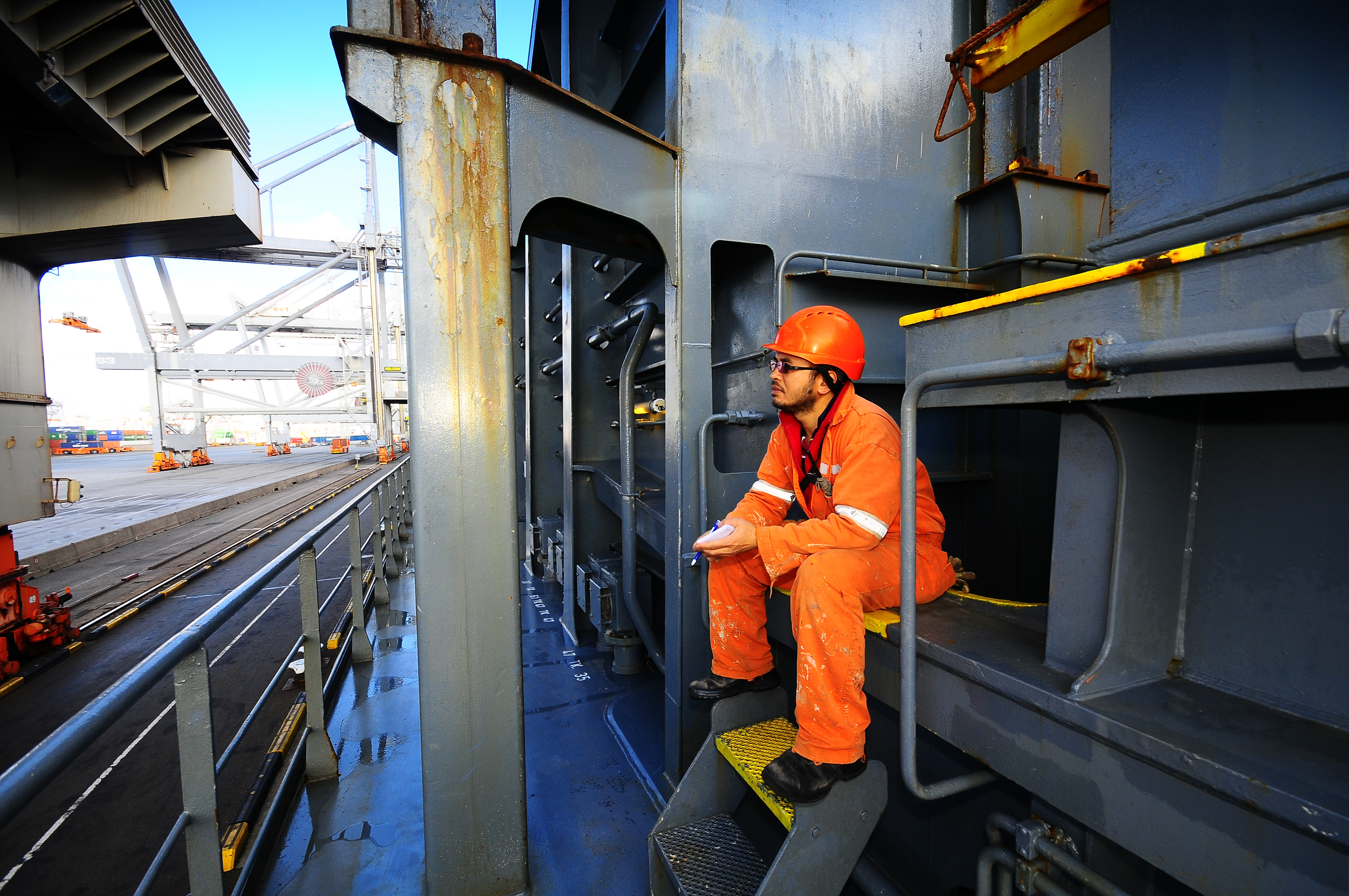 Image:Seafarers: are you happy at work?
