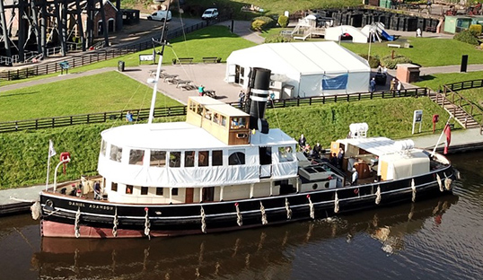 Image:The historic ship Daniel Adamson
