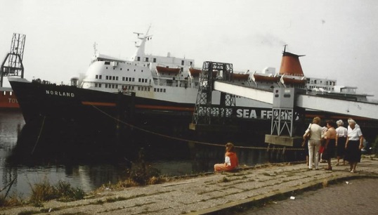 Image:The British-flagged ferry Norland, pictured in in 1986. In 1982, the Norland was requisitioned by the UK government to serve as a troop ship in the Falklands war. The country had many more merchant vessels available for defence purposes than it does now. Image: Mliechtenstein/ Wikimedia Commons