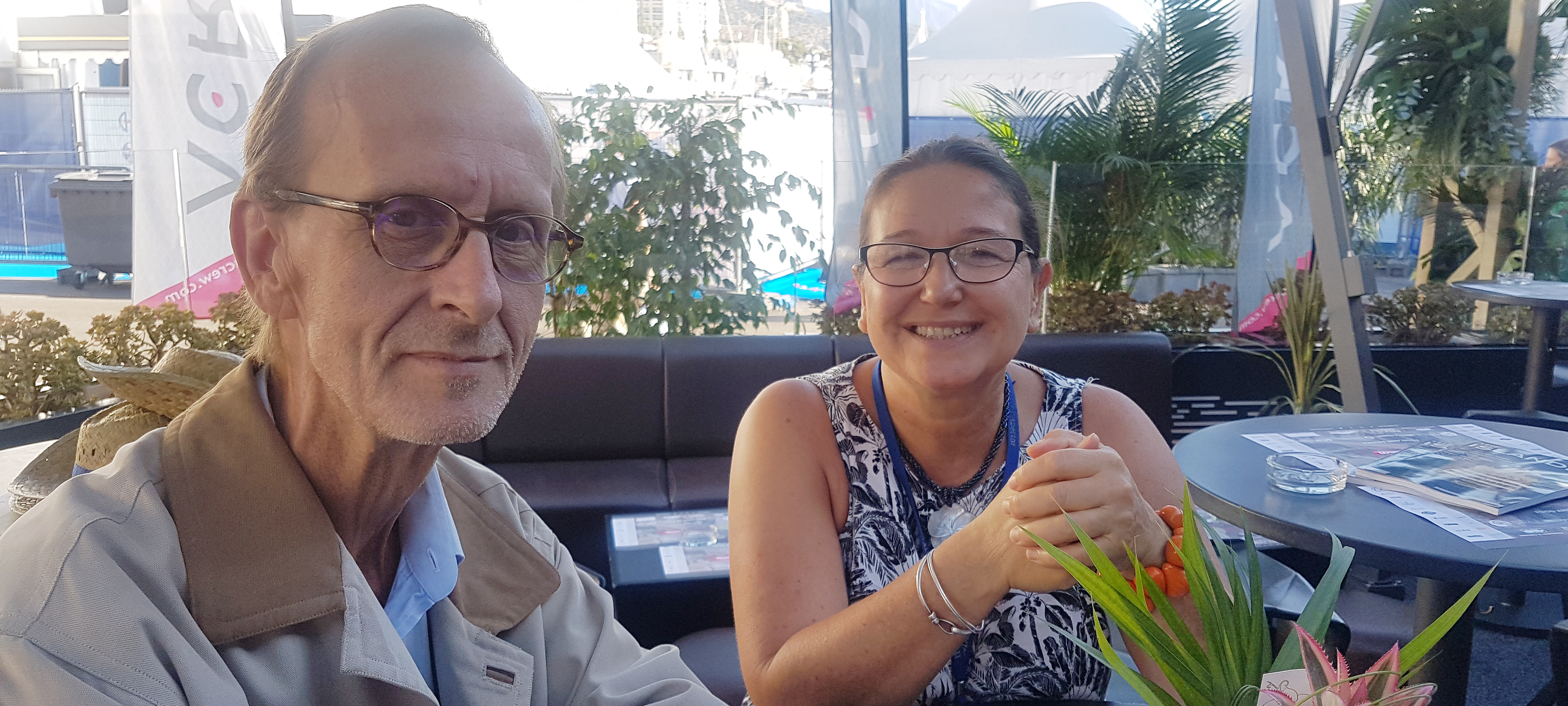 Image:Jorg Wendt of Antibes-based D&B Services and Corine Archambaud of CFDT at the Union's drop in.