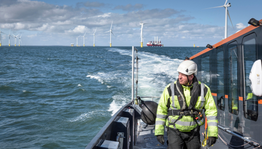 windfarm_worker_vessel_crew_getty_images_web.jpg