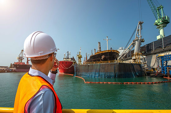 fair_society_port_state_ship_water_pollution_inspection_getty_images_webinsert.jpg