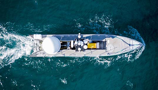 survey_vessel_essence_aerial_shot_credit_fugro.jpg