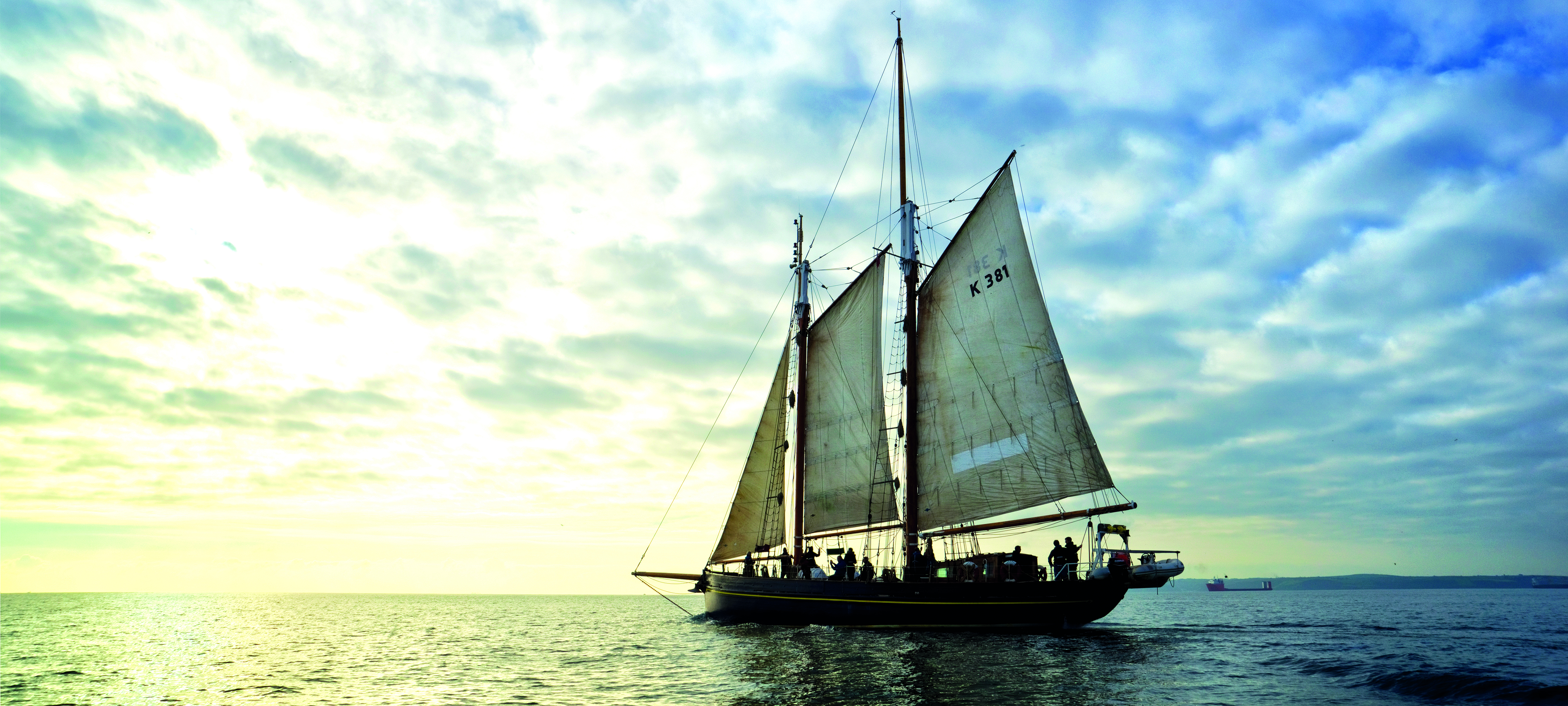 Image:The training schooner Spirit of Falmouth is used to provide therapy for war veterans suffering from post-traumatic stress disorder.
