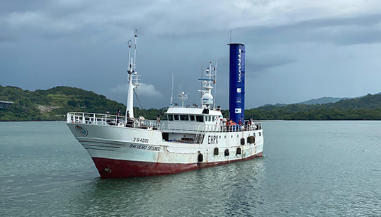 Image:The bound4blue eSail in operation on the fishing vessel Balueiro Segundo in June 2021. Image: bound4blue