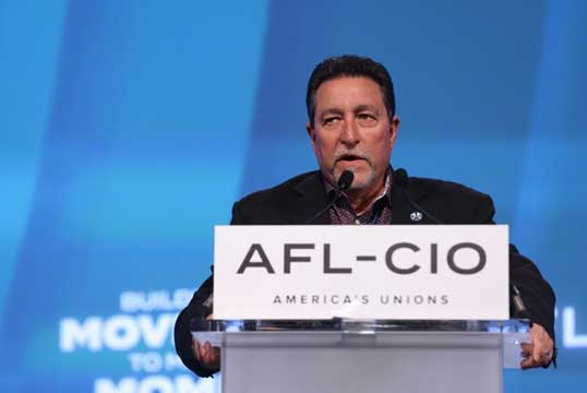 Image:The Jones Act resolution was presented to the AFL-CIO congress by Seafarers International Union (SIU) secretary-treasurer Dave Heindel. Image: AFL-CIO/SIU