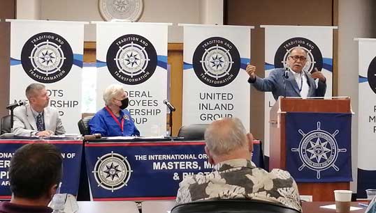 Image:Captain Francisco Montes, Orden Marítima, addressing the 89th convention of the International Organization of Masters, Mates & Pilots. Image: MM&P