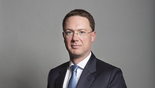 Image:UK maritime minister Robert Courts MP. Image: UK government