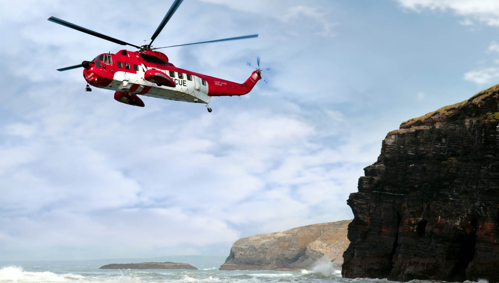 Image:Emergency response: SafeTrx can help search and rescue operations at sea and on land.