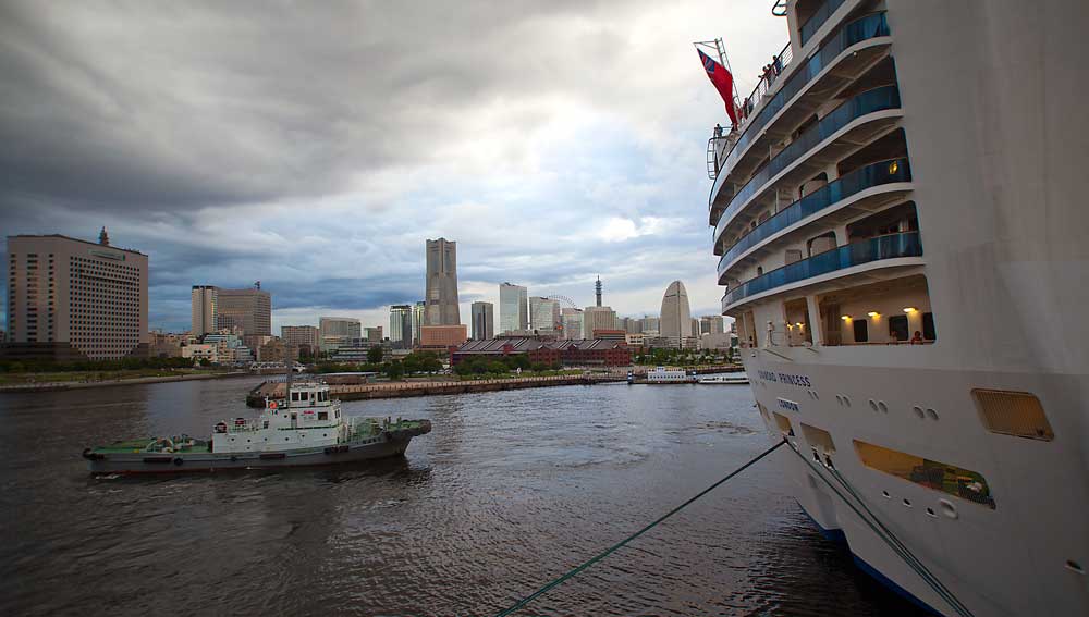 Image:Diamond Princess about to depart from Yokohama, Japan. Image: Stock - 2014 Getty Images.