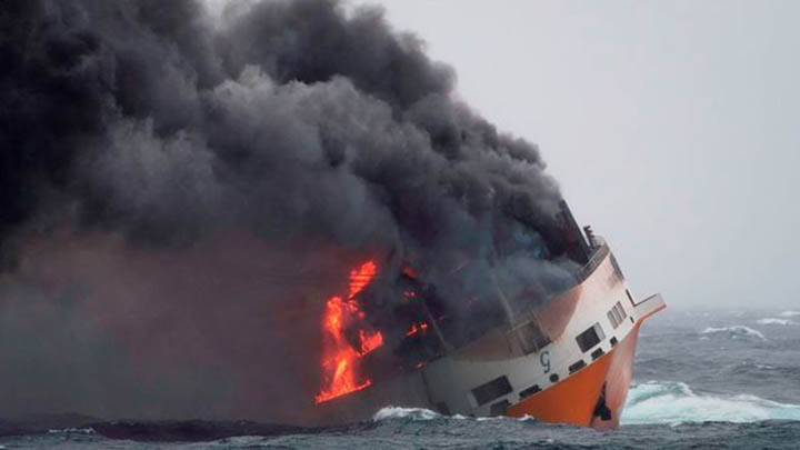 Image:Dickinson: funding CHIRP would be a fraction of the costs of a major shipping accident