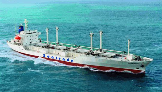 Image:Water Phoenix: attacked by pirates off the coast of Nigeria on 8 September