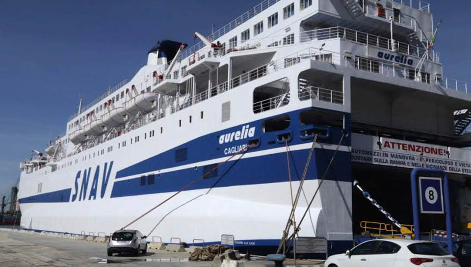 Image:Aurelia stranded off Croatia in a Force 7 gale.