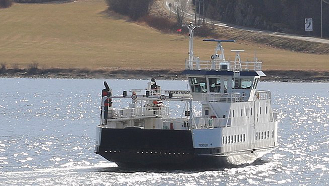 Image:Norled's 2006-built MF Ytterøyningen. Image: Wikimedia Commons - Paul Horsefield