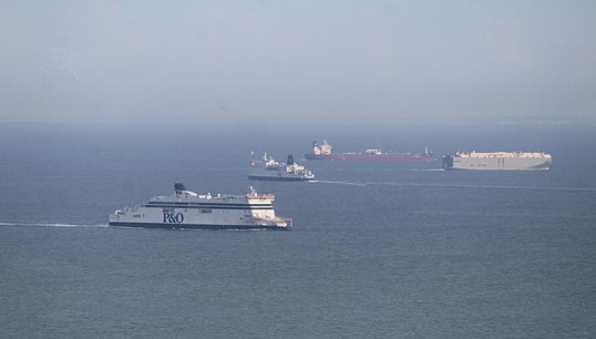 Image:Agency staff and changes to the agreed roster on the Dover-Calais route threaten operational safety. Image: Dguendel / Wikimedia Commons