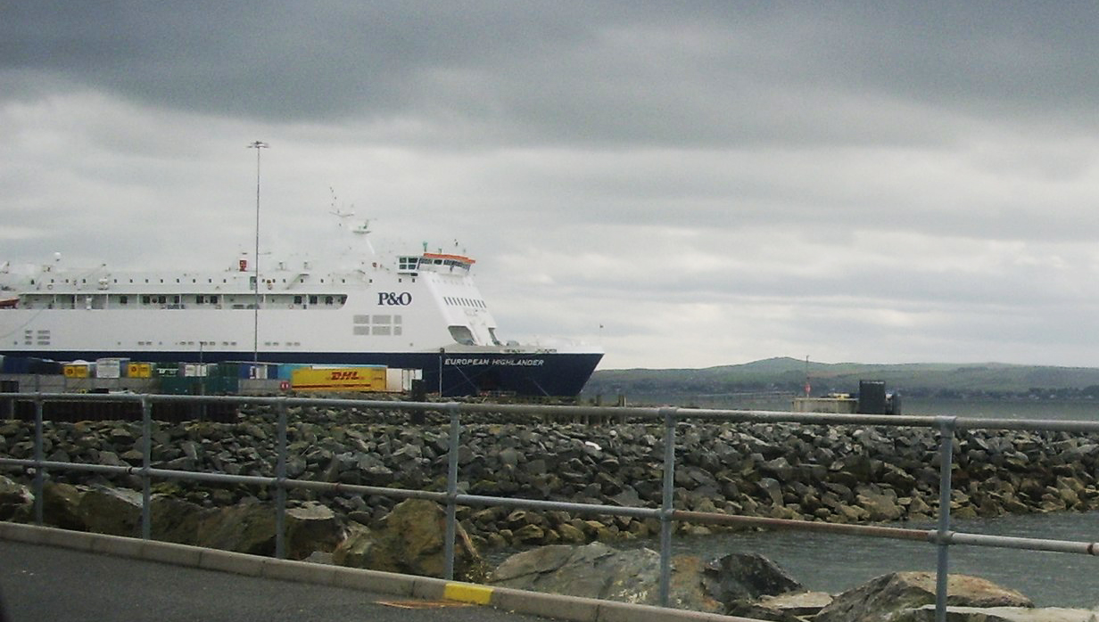 Image:European Highlander at Loch Ryan on Cairnryan port - image: Wikimedia Commons