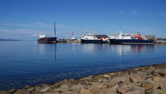 Image:Two Orkney Ferries vessels servicing the outer North Isles berthed in Kirkwall, the capital of the Orkney Islands archipelago off the north-eastern coast of Scotland. Image: Bill Boaden/2013/Wikimedia Commons 