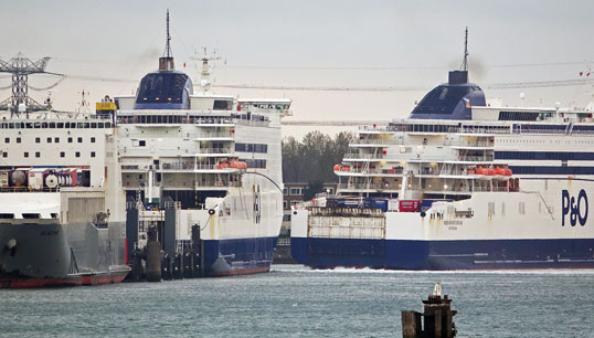 Image:Pride of Hull and Pride of Rotterdam. Image: Wikimedia Commons