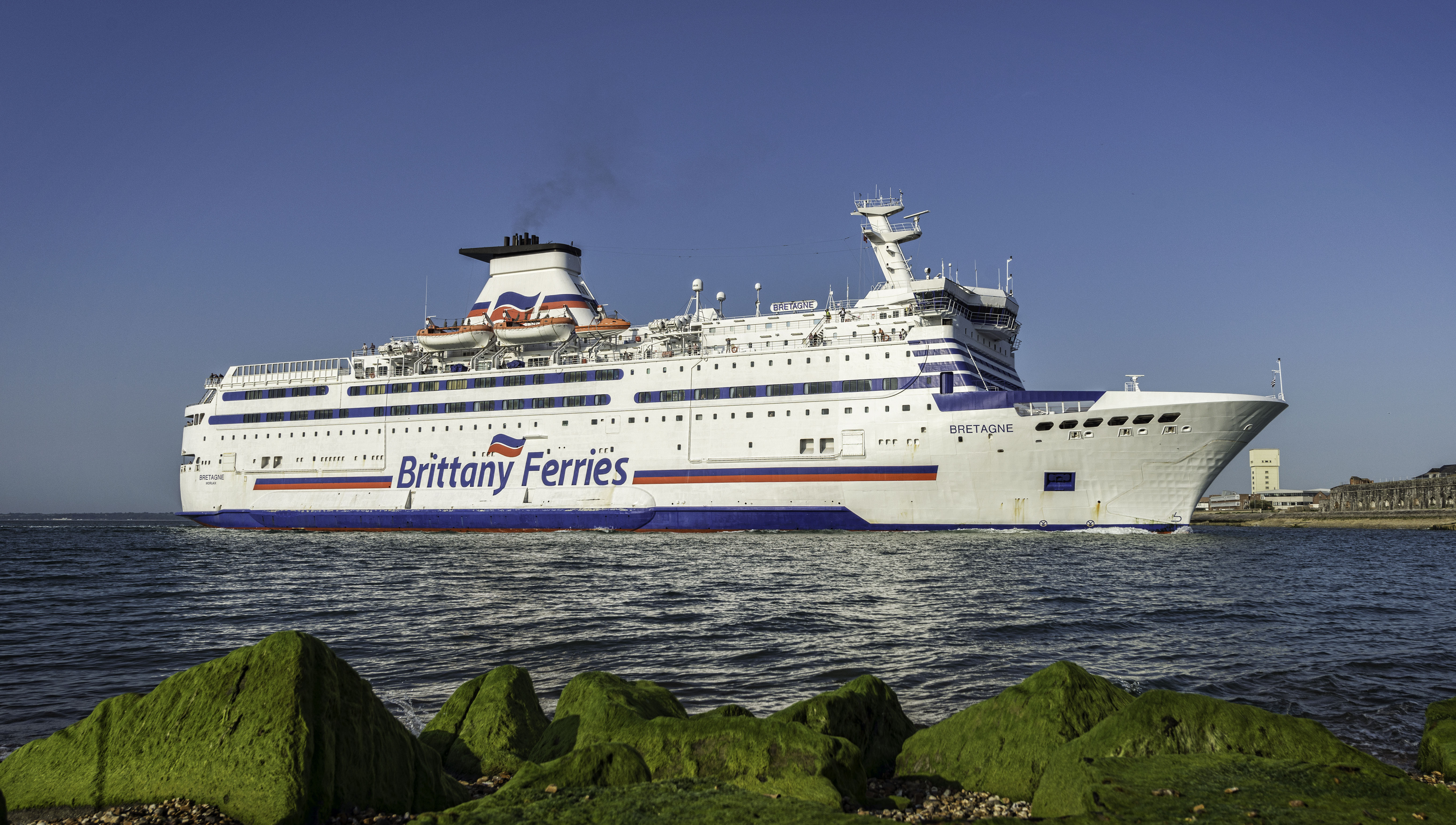 Image:Brittany Ferries Bretagne: The CGT, CFDT and CFE-CGC maritime unions have won recognition that Captains and First Officers can vote in the company-wide elections 
