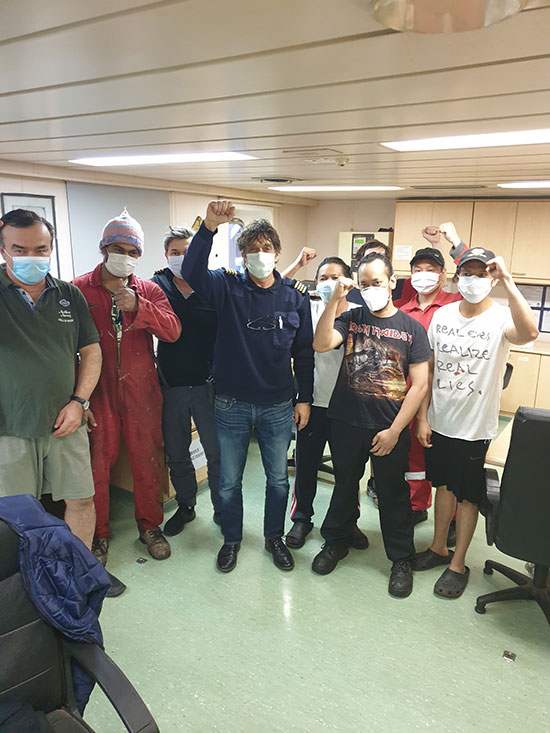 container_ship_mv_conti_stockholm_crew_itf_web_insert.jpg