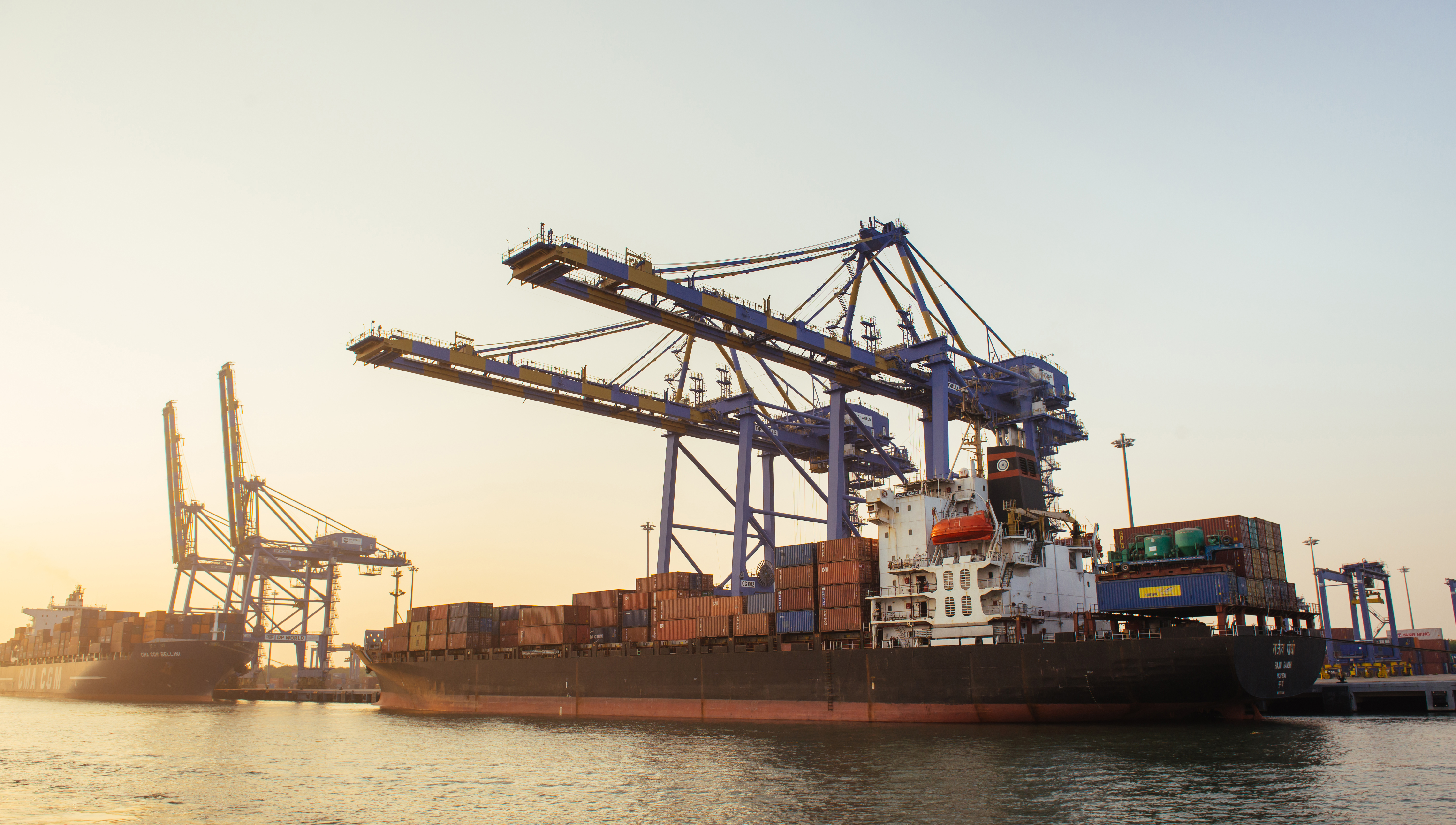 Image:The International Container Transshipment Terminal (ICTT), part of the Cochin Port, Kerala, India. Cochin Port is one of the largest ports in India.  Image: Wikimeda Commons 2016