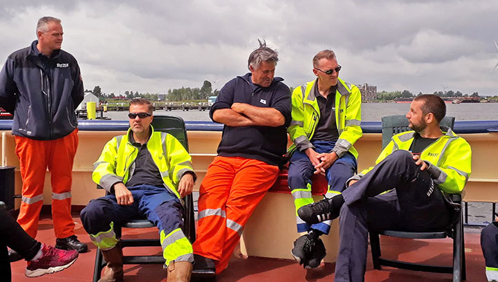 Image:Svitzer Euromed employees on strike over unpaid working hours