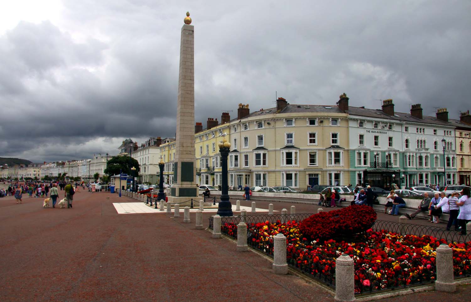 Image:Llandudno, home of the new North Wales branch of the Merchant Navy Association. Image: Steve Daniels / Wikimedia Commons