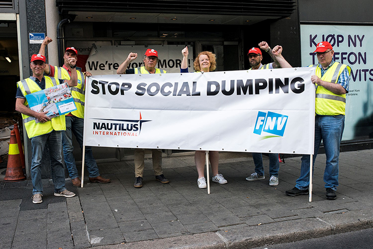 Image:Protestactie voor het Borr Drilling kantoor in Oslo