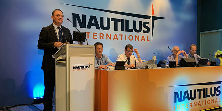 Image:Nautilus general secretary Mark Dickinson proposes the Fair Pay at Sea motion to GM19