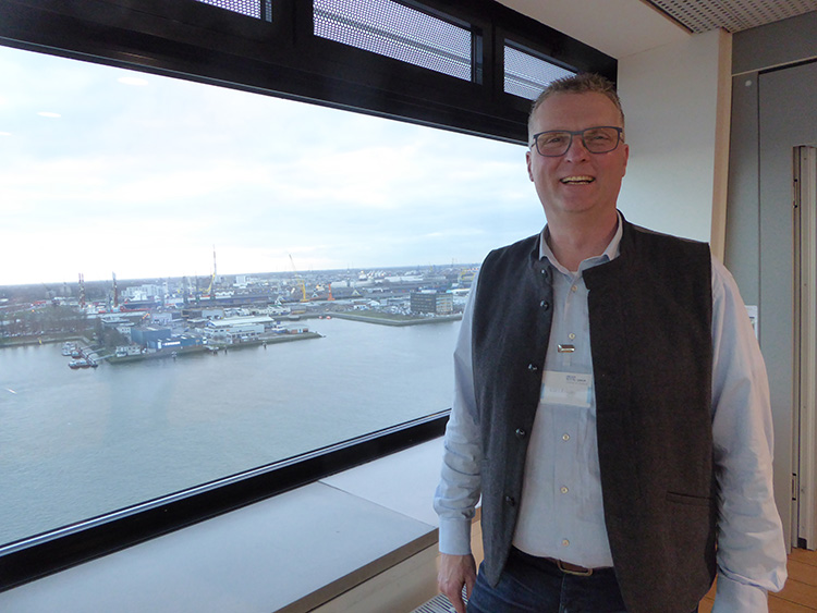 Image:Hybride vakdocent Hans Rolloos