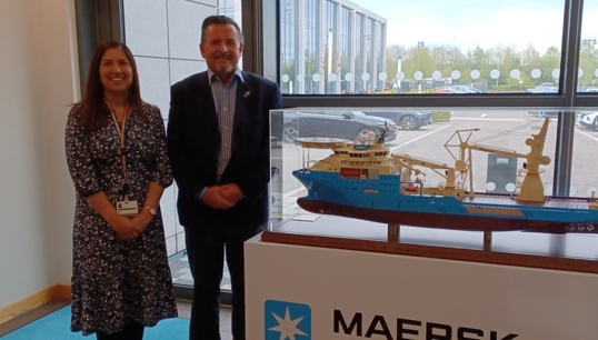 Image:Maersk UK HR manager Shari Norris meeting Nautilus national organiser Steve Doran in Aberdeen.  Image: Nautilus International