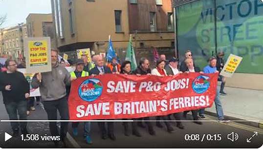 pando_march_to_parliament_2_video_still_nautilus_international_web.jpg