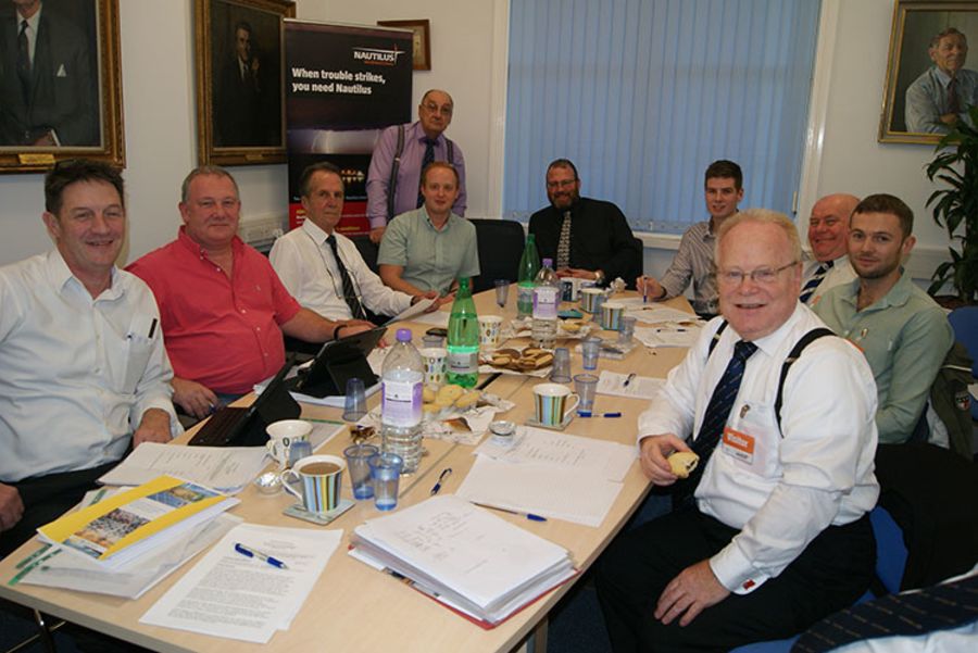Image:Nautilus Professional and Technical forum: John Thomson standing middle and back. 