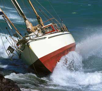 Image:Bij één op de vier schepen die verloren gaan, is sprake van slecht weer, dus wees extra voorzichtig wanneer er een storm nadert