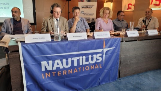 Image:Panellists at Nautilus's Toekomst Nederland Scheepvaartland Symposium. Images: Nautilus International